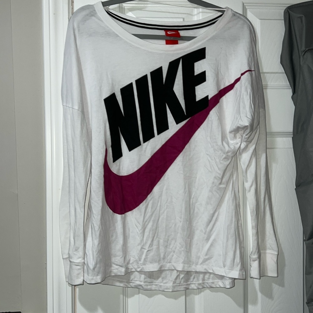 Nike long sleeve top